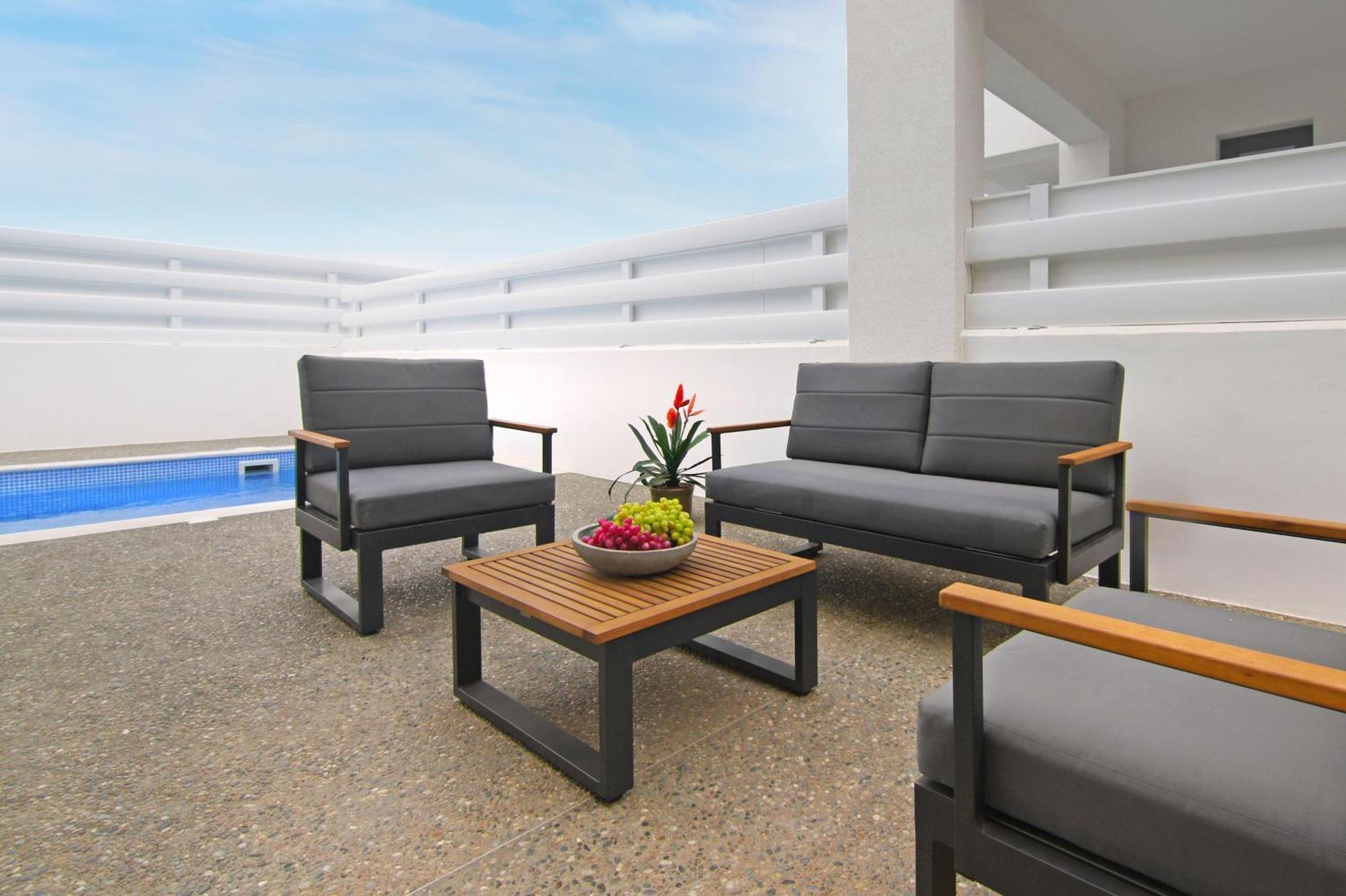 Villa Queen Isabella 普罗塔拉斯 外观 照片